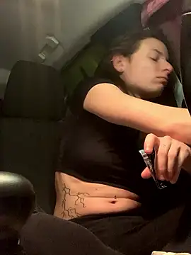 GoldenPussy1329 online show from 12, 1, 2026