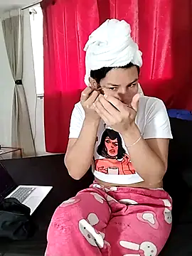 MissAsly online show from 10, 1, 2026