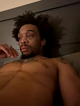 thefreakscomeoutatnight online show from 30, 10, 2025