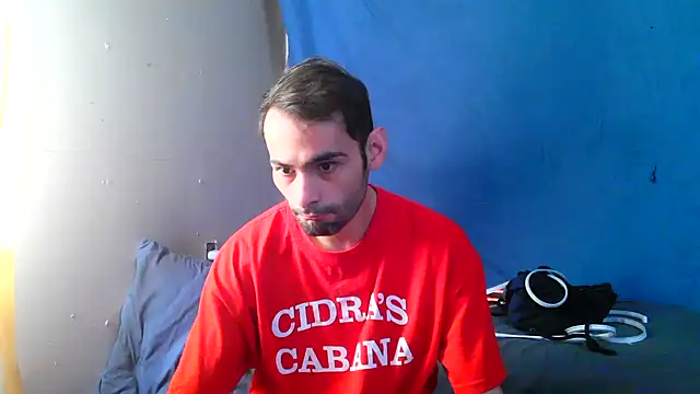 Snapshot of highinhtxx chatting on 9, 10, 2025 highinhtxx online show from 9, 10, 2025