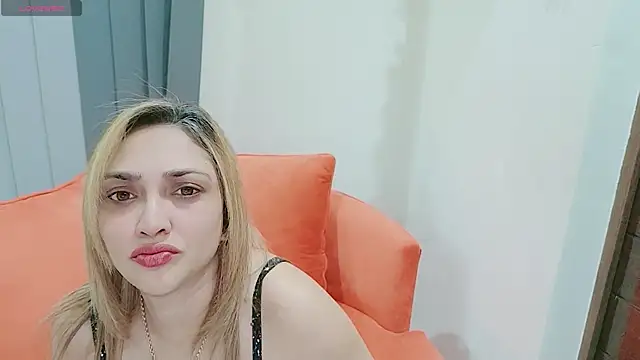 INDIANROMANCE online show from 24, 6, 2026