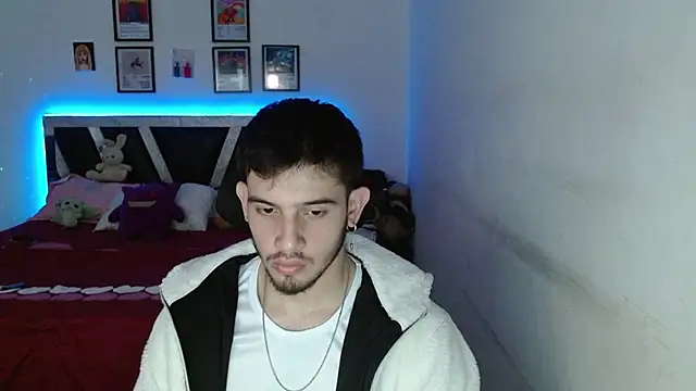 Sebasxxl12 online show from 22, 2, 2026