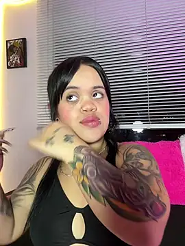 Snapshot of Sussyroxxx chatting on 1, 6, 2026 Sussyroxxx online show from 1, 6, 2026
