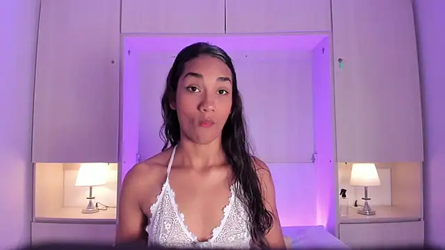 AnahiCollins online show from 22, 2, 2026