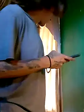 Snapshot of monroedelrey chatting on 25, 2, 2026 monroedelrey online show from 25, 2, 2026