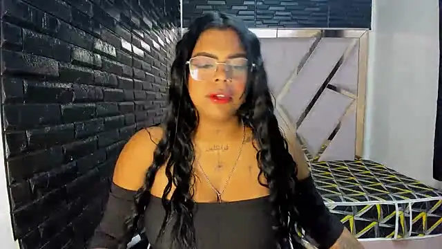 ParisBustamanterx online show from 8, 10, 2025