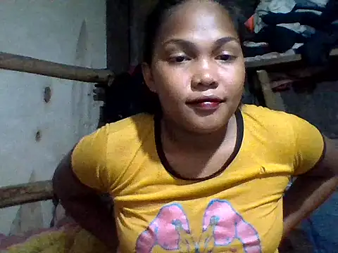 Snapshot of sweetlexypinay19 chatting on 3, 4, 2026 sweetlexypinay19 online show from 3, 4, 2026
