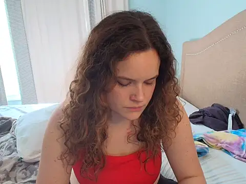 ClaireZX online show from 12, 10, 2025