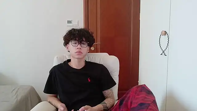 hangzi-0011 online show from 15, 10, 2025