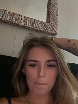 EllieEllxx online show from 11, 10, 2025