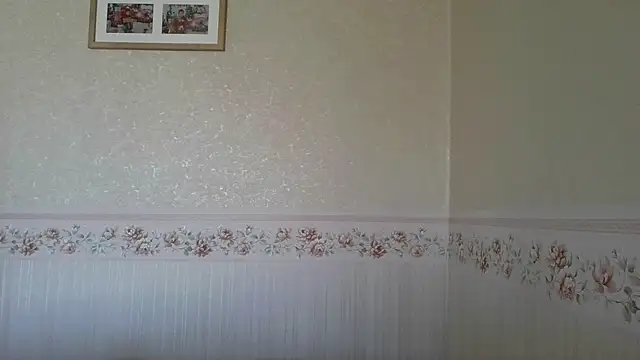 Snapshot of 0nlyLola chatting on 15, 10, 2025 0nlyLola online show from 15, 10, 2025