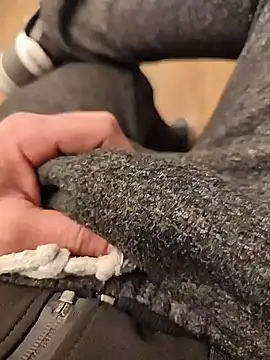 thonyx93 online show from 3, 12, 2025