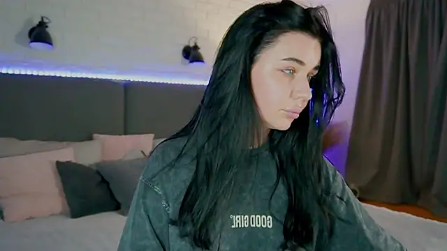 Snapshot of Black___Barbie chatting on 28, 9, 2025 Black   Barbie online show from 28, 9, 2025