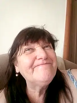 Apeesynka55211 online show from 3, 4, 2026