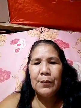 Snapshot of milagrose_rose chatting on 18, 10, 2025 milagrose rose online show from 18, 10, 2025