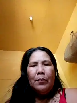 Snapshot of milagrose_rose chatting on 5, 12, 2025 milagrose rose online show from 5, 12, 2025