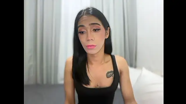 TsManikaXx online show from 17, 7, 2026