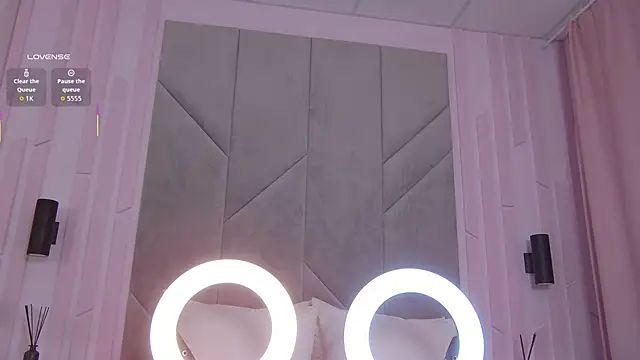 AnnaNoir online show from 4, 4, 2026