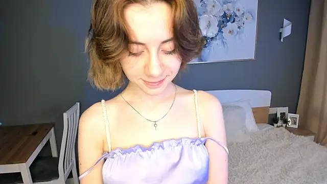 shyina meow online show from 1, 10, 2025