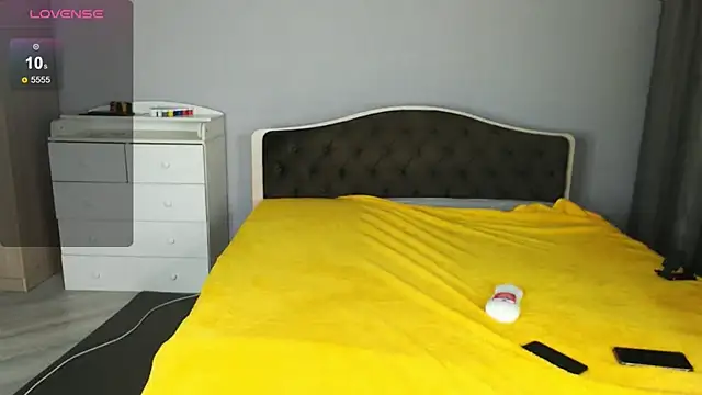 KaiChicken online show from 11, 4, 2026