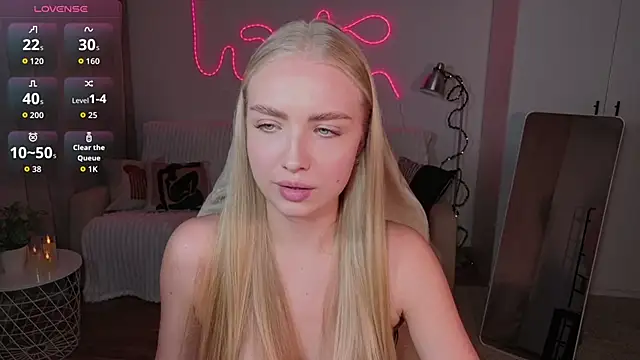 Snapshot of TessaGrays chatting on 2, 3, 2026 TessaGrays online show from 2, 3, 2026