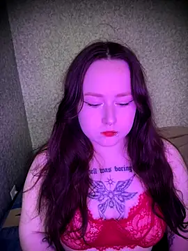 BambiGlow online show from 7, 10, 2025