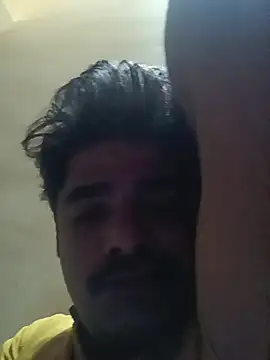 puneriboy32 online show from 11, 11, 2025