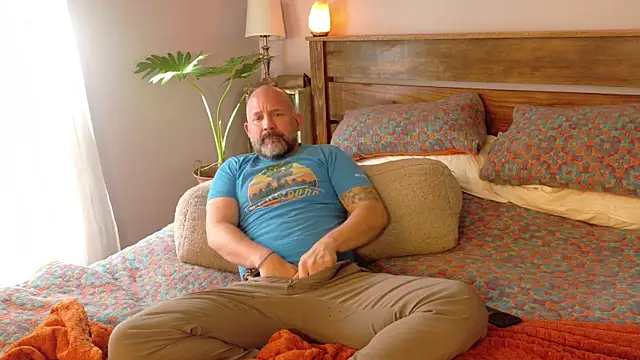 fuckadilf online show from 4, 12, 2025