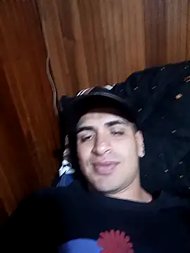 Snapshot of daniandr119 chatting on 2, 11, 2025 daniandr119 online show from 2, 11, 2025