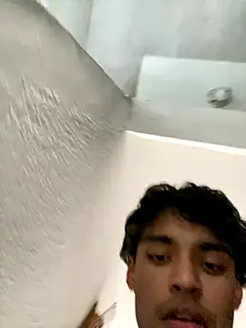 Snapshot of feetbooy chatting on 31, 10, 2025 feetbooy online show from 31, 10, 2025