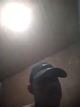 Snapshot of mestre637 chatting on 27, 10, 2025 mestre637 online show from 27, 10, 2025