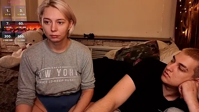 Sex Vibe couple online show from 29, 10, 2025