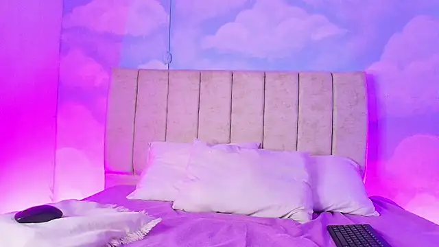 Snapshot of Nikolbrice chatting on 22, 3, 2026 Nikolbrice online show from 22, 3, 2026