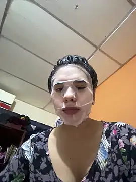 Brianna bunny05 online show from 17, 5, 2026