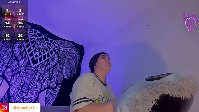 Snapshot of Anny_ferrer1 chatting on 17, 2, 2026 Anny ferrer1 online show from 17, 2, 2026