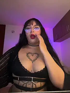 Hinatamoon  online show from 15, 11, 2025