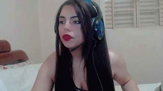 AgathaMendes online show from 5, 10, 2025