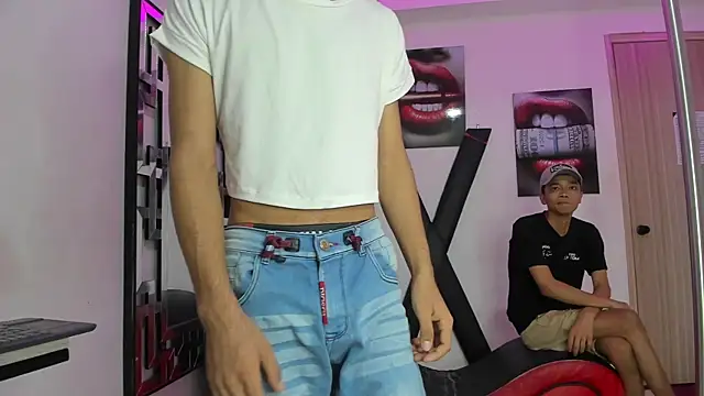 VERY HOT GUYS online show from 28, 11, 2025