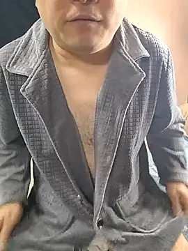 Snapshot of han515319 chatting on 3, 3, 2026 han515319 online show from 3, 3, 2026