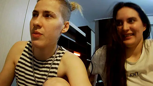 Mary 12 online show from 16, 10, 2025