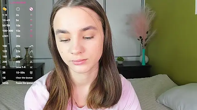 JinnyMcie online show from 29, 3, 2026