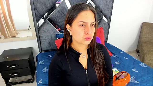 mia fox4 online show from 27, 11, 2025