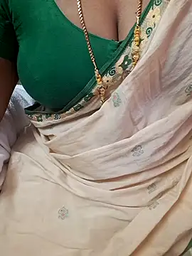 Snapshot of Tamil_Ammani chatting on 13, 5, 2026 Tamil Ammani online show from 13, 5, 2026