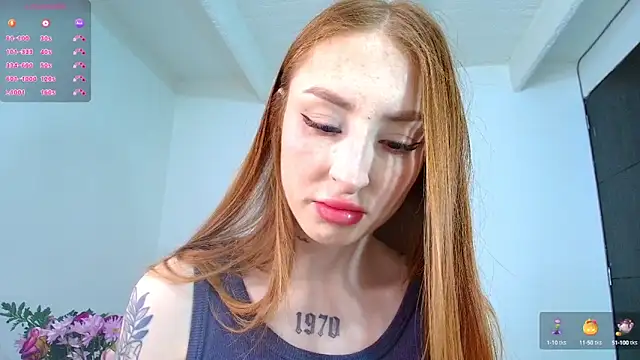 Bennuluspeach  online show from 10, 10, 2025