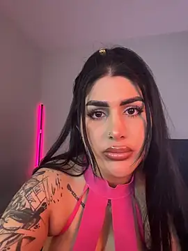 Niinarosee online show from 24, 6, 2026