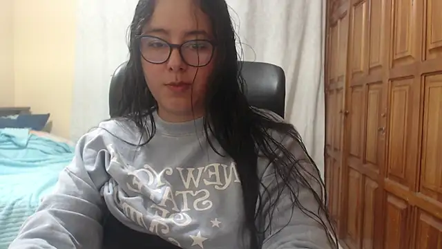 Venus cat  online show from 7, 6, 2026