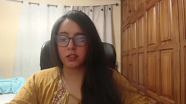 Venus cat  online show from 16, 6, 2026