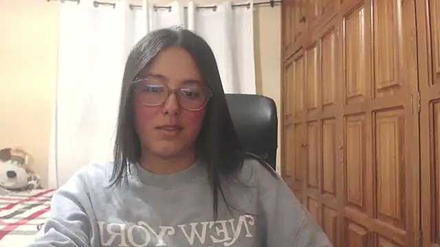 Venus cat  online show from 9, 7, 2026