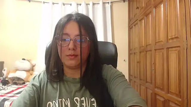 Venus cat  online show from 12, 7, 2026