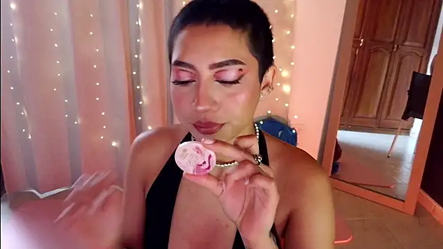 emma web  online show from 5, 3, 2026